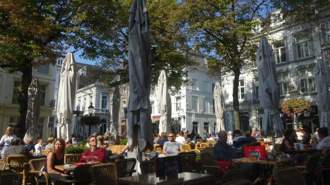Maison Au Cheval Noir Maastricht Luaran gambar